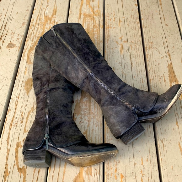 Donald J. Pliner tall black suede boot size 5